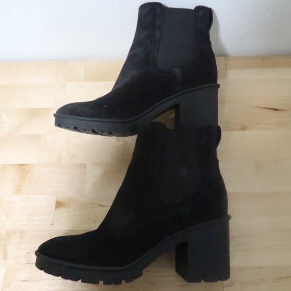 Vince Black Suede Block Heel Ankle Chealse Boots Women’s Size 7 - Picture 9 of 15